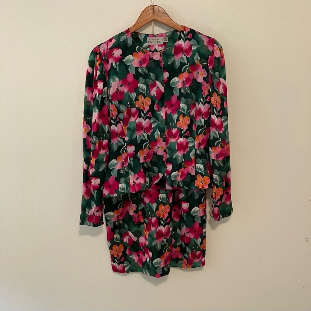 Adrianna Papell Size 12 VTG Two Piece Skirt Top Suit Set 100% Silk Green Floral